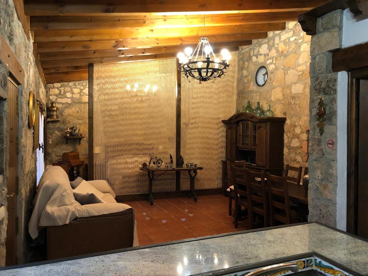 Casa Rural Rincón del Edén Tardobispo Exterior foto