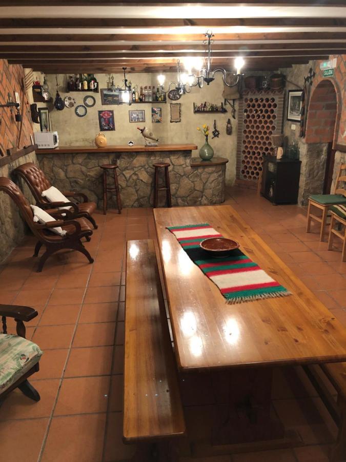 Casa Rural Rincón del Edén Tardobispo Exterior foto